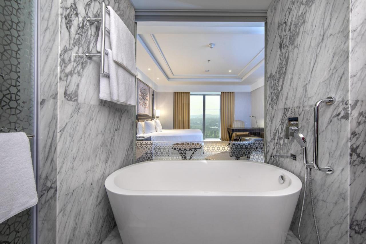 Itc Royal Bengal, A Luxury Collection Hotel, Колката Екстер'єр фото Bathroom